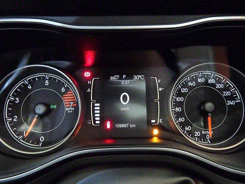 Jeep Cherokee - Vista 10