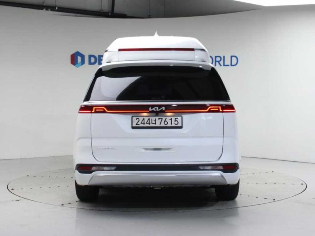 KIA Carnival - Vista 4