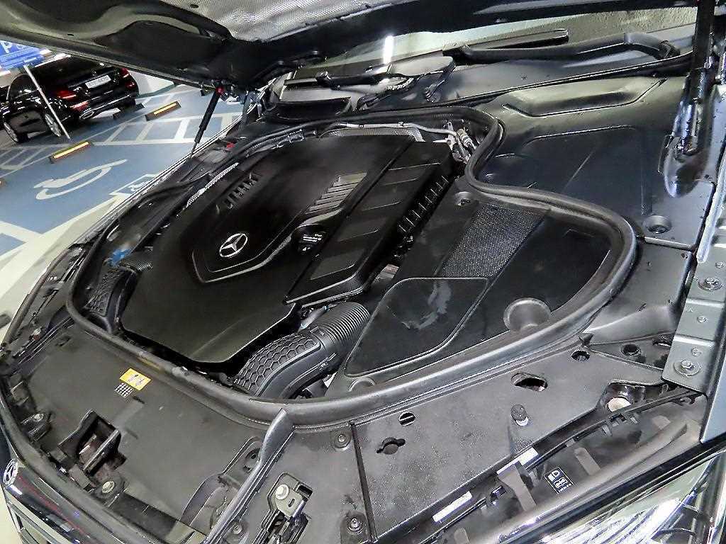 Mercedes Benz S Class 2018 Gris - Importación desde Corea - HF Imports Iquique - Foto 19