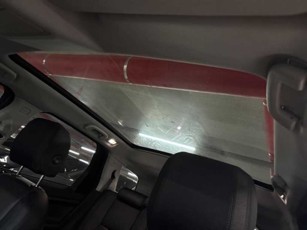 Land Rover Discovery Sports - Vista 11