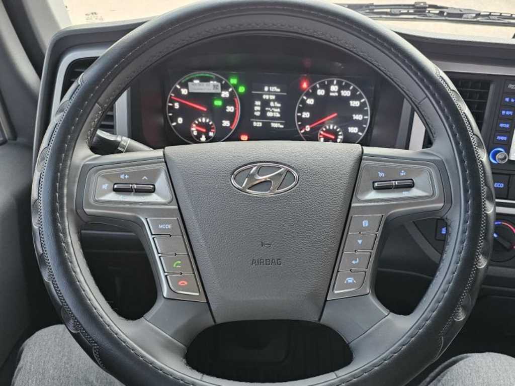 medium and large cargo Cargo 2023 Blanco - Importación desde Corea - HF Imports Iquique - Foto 16