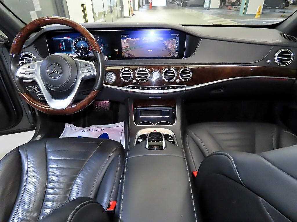 Mercedes Benz S Class - Vista 10
