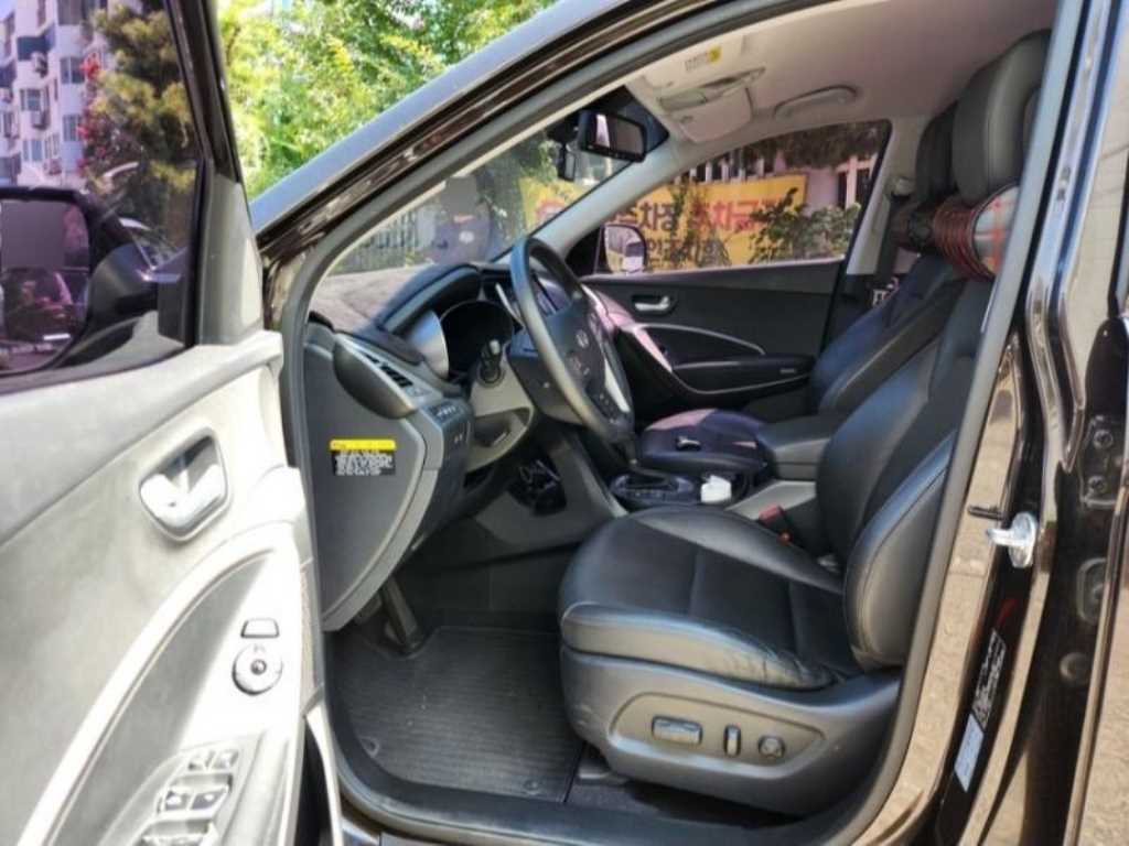 HYUNDAI Maxcruz - Vista 10