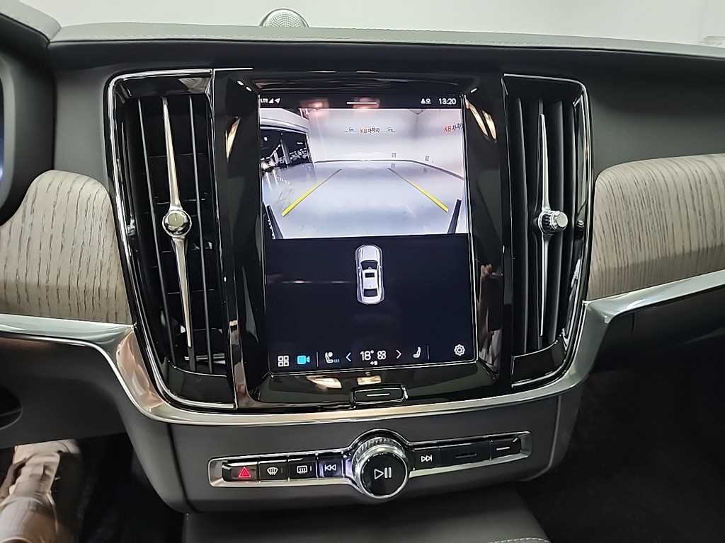 Volvo S90 - Vista 10