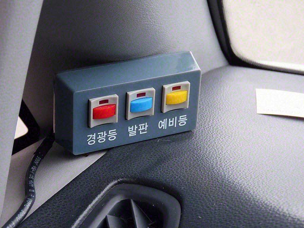 HYUNDAI Starex 2015 Blanco - Importación desde Corea - HF Imports Iquique - Foto 16