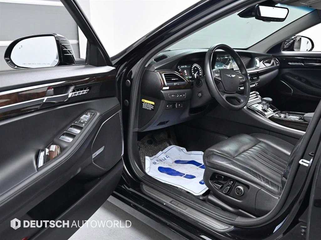 Genesis EQ900 - Vista 11