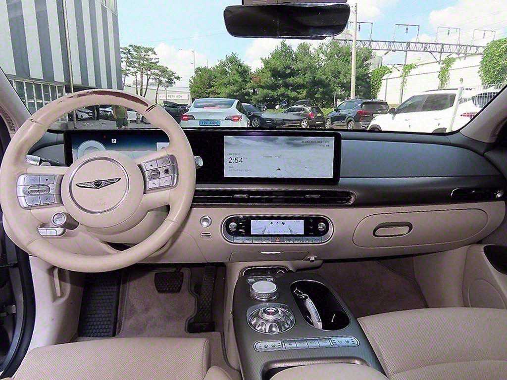 Genesis GV60 - Vista 7