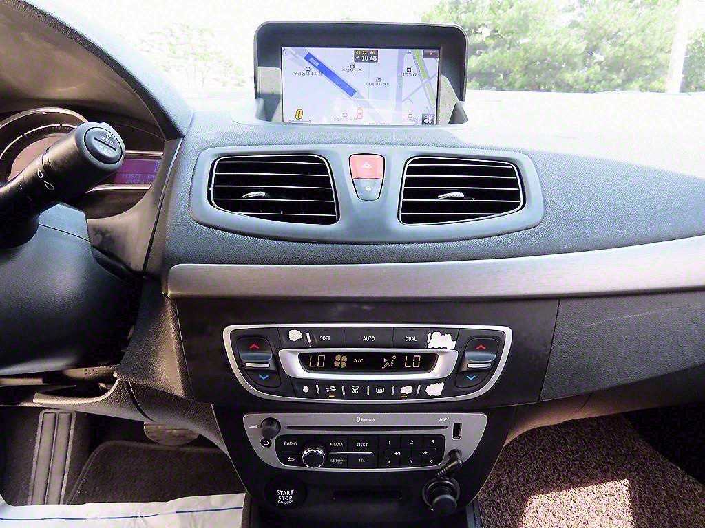 SAMSUNG SM3 2018 Blanco - Importación desde Corea - HF Imports Iquique - Foto 13