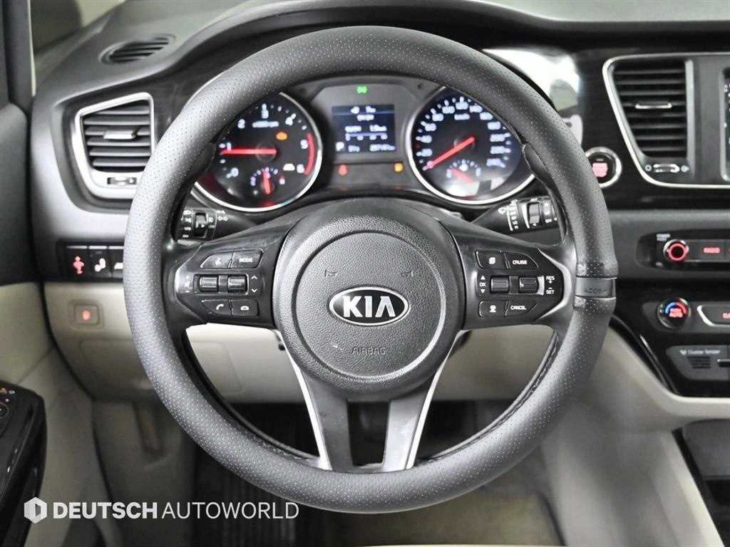 KIA Carnival 2019 Negro - Importación desde Corea - HF Imports Iquique - Foto 13