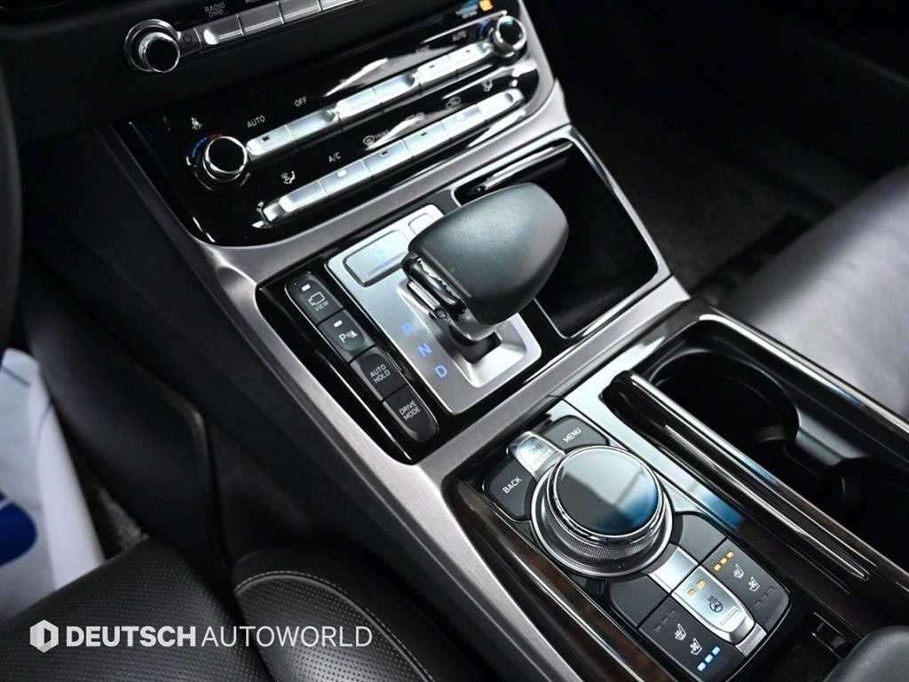 Genesis EQ900 - Vista 9