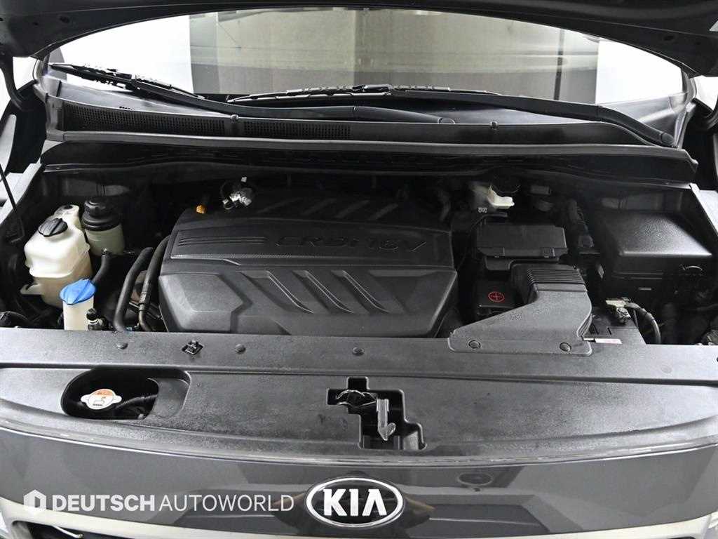 KIA Carnival - Vista 6