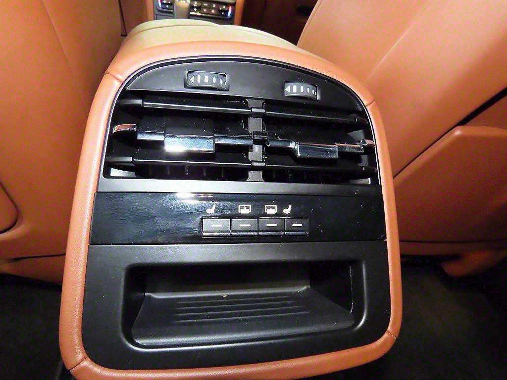 Maserati Quattroforte 2019 Blanco - Importación desde Corea - HF Imports Iquique - Foto 14