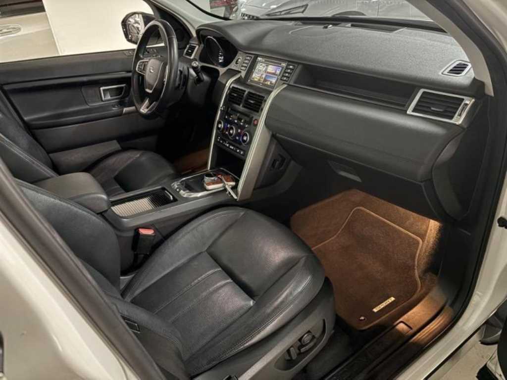 Land Rover Discovery Sports - Vista 12
