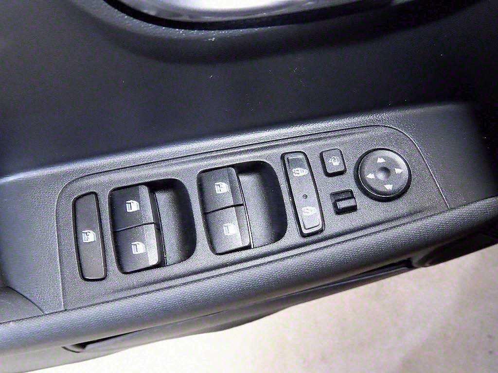 HYUNDAI Casper - Vista 12