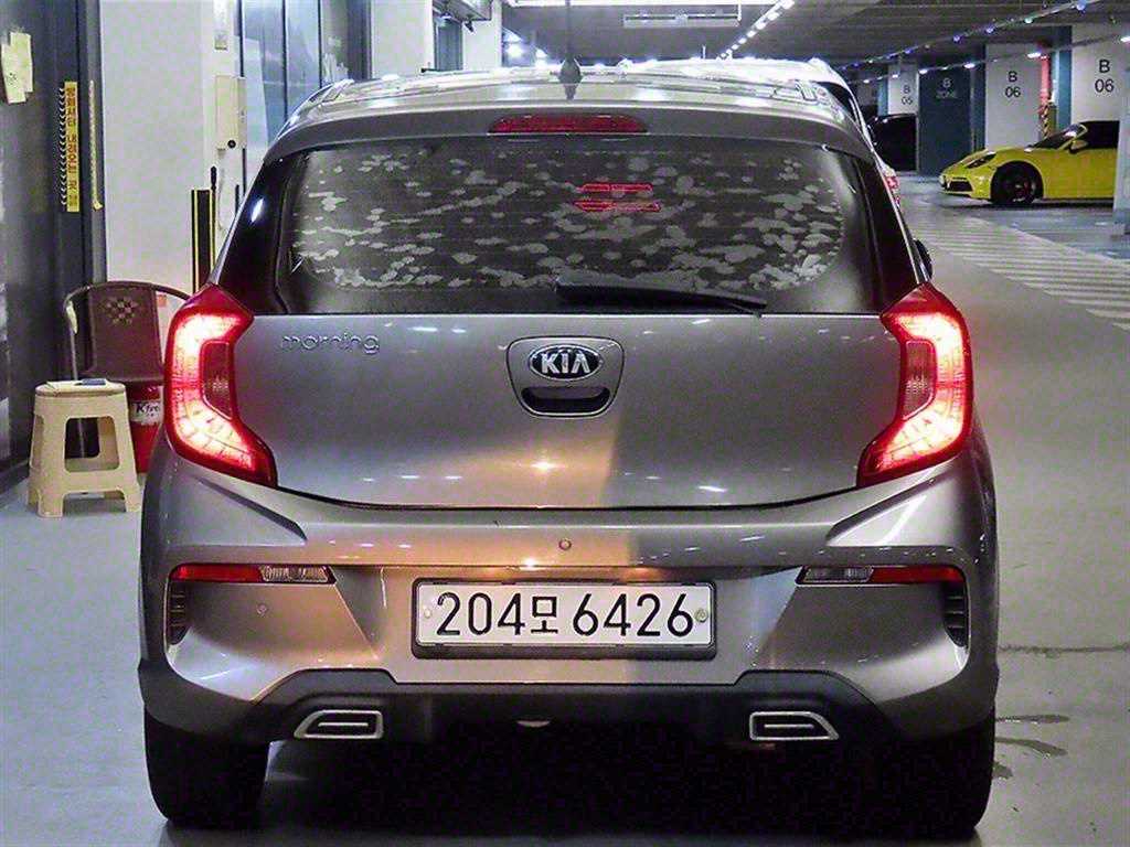 KIA Morning - Vista 5