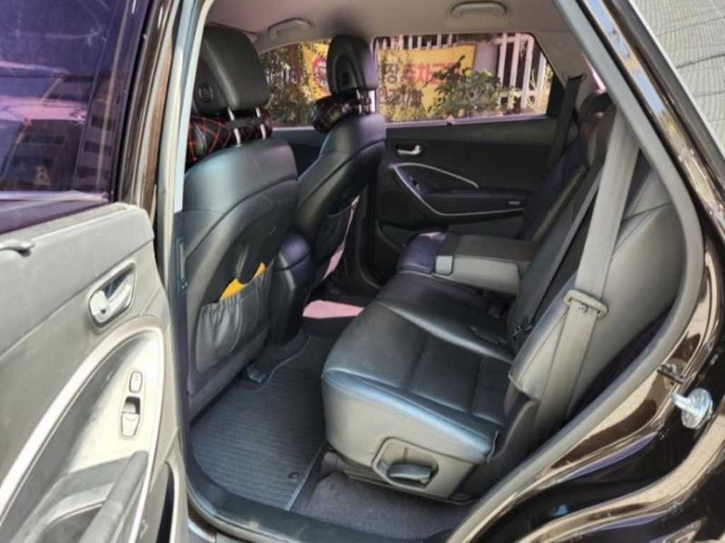 HYUNDAI Maxcruz - Vista 12