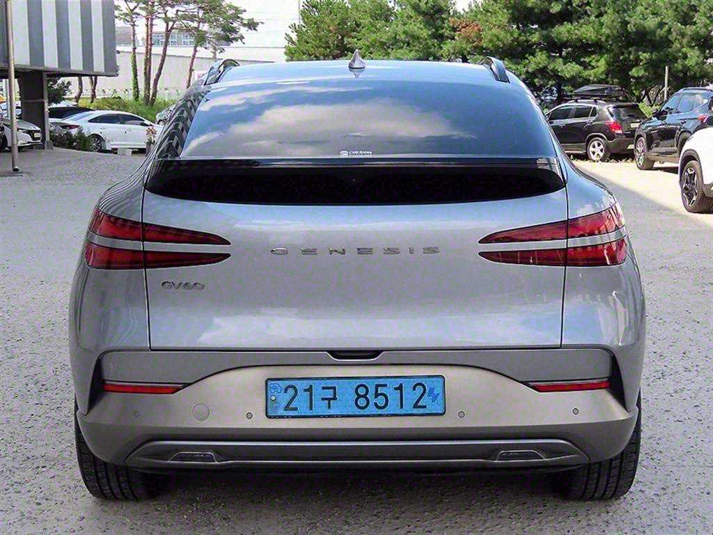 Genesis GV60 - Vista 4