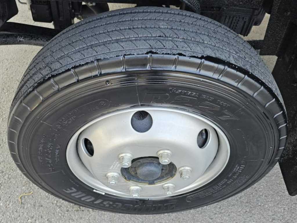 medium and large cargo Cargo - Vista 12