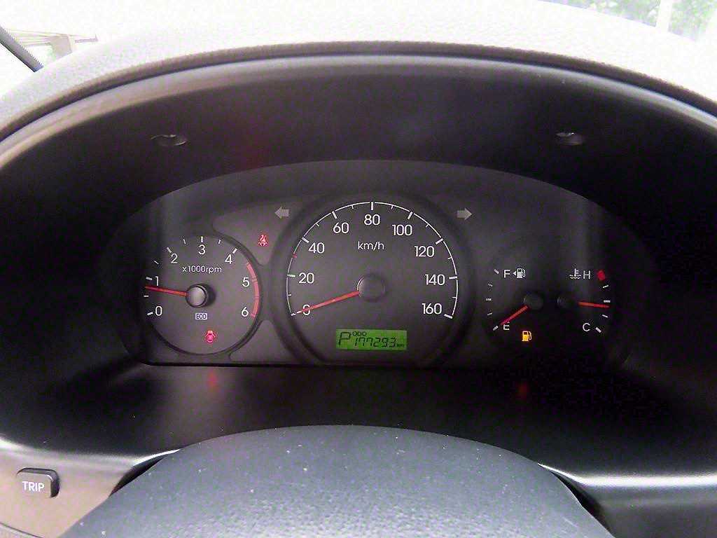 HYUNDAI Starex - Vista 10