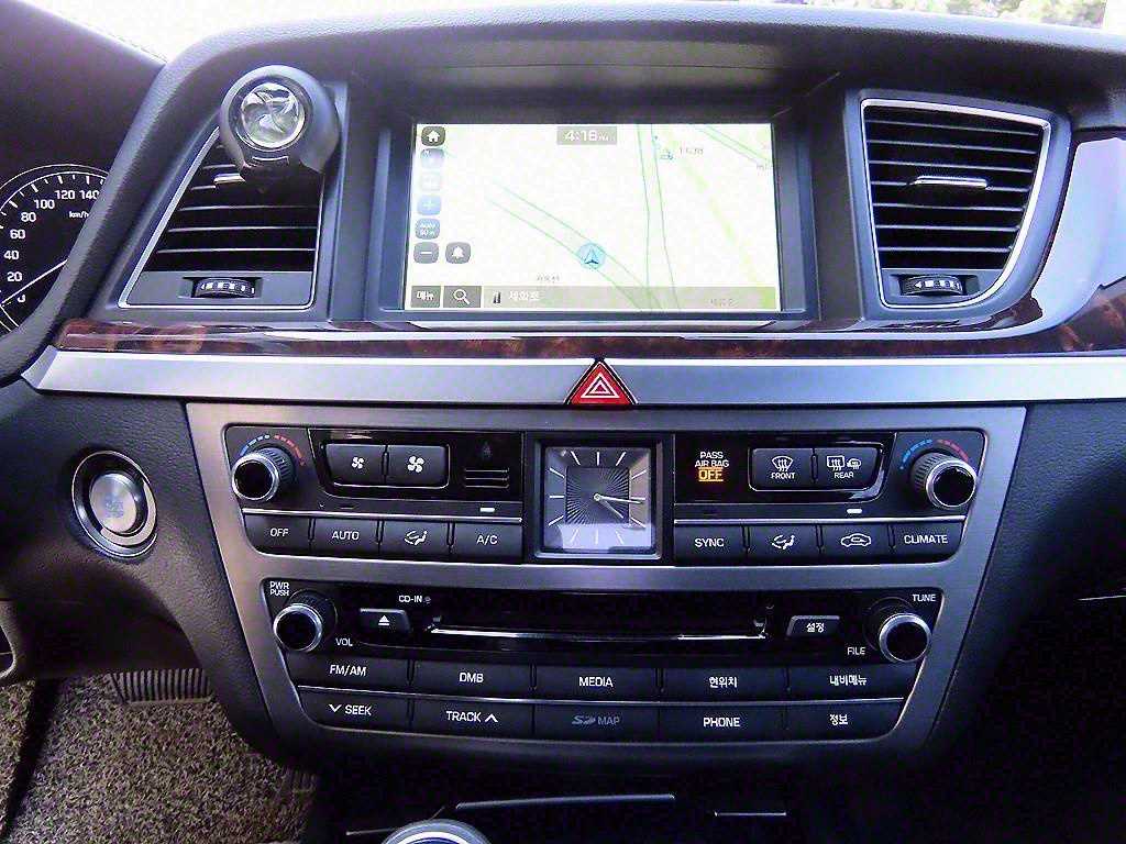 HYUNDAI Genesis 2016 Negro - Importación desde Corea - HF Imports Iquique - Foto 13