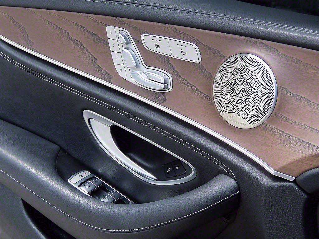 Mercedes Benz E class - Vista 12