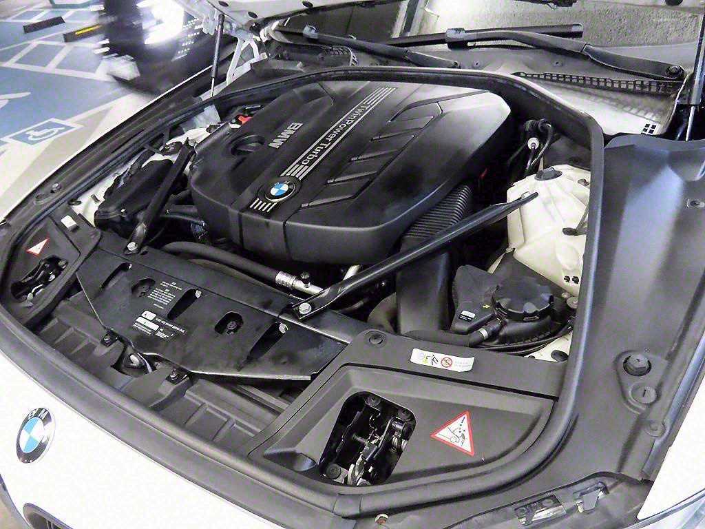 BMW 5 Series 2014 Blanco - Importación desde Corea - HF Imports Iquique - Foto 20