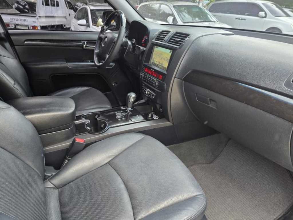 KIA Mohave - Vista 9