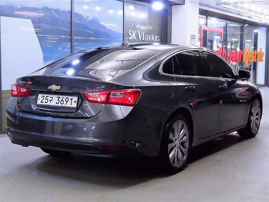 Chevrolet Malibu - Vista 4