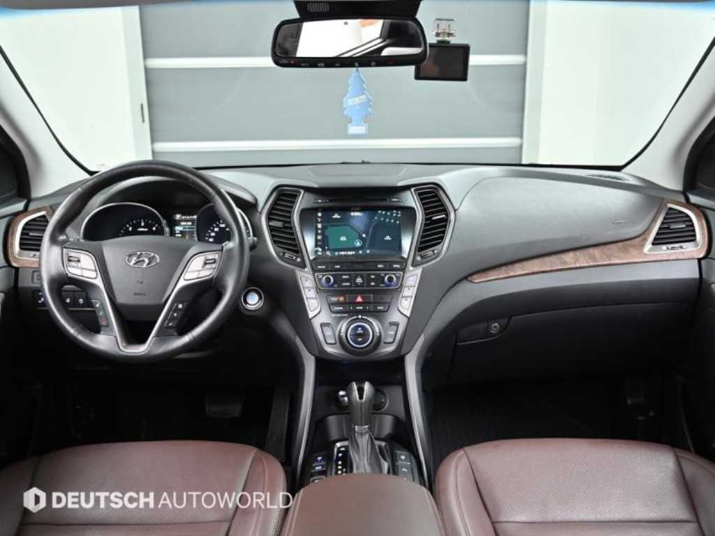 HYUNDAI Maxcruz - Vista 7