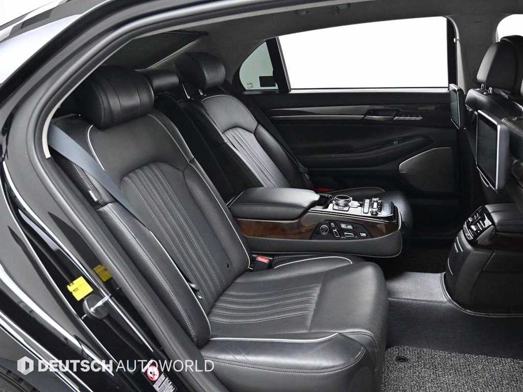 Genesis EQ900 - Vista 12