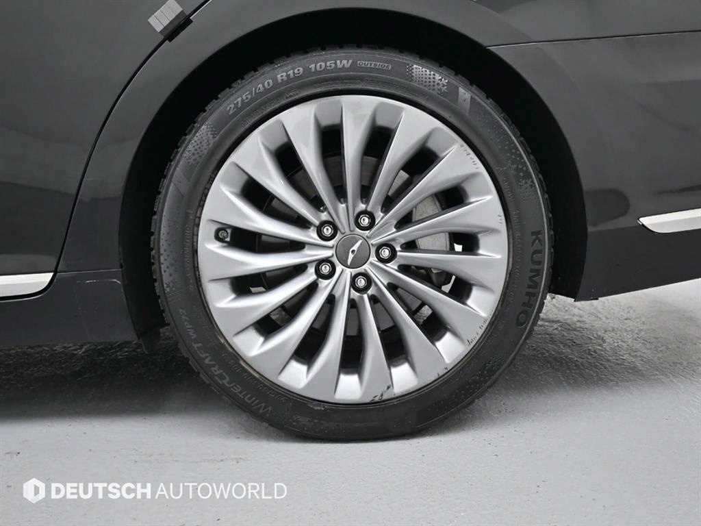 Genesis EQ900 - Vista 5