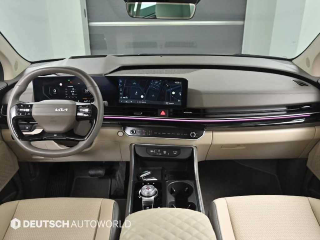 KIA Carnival - Vista 7