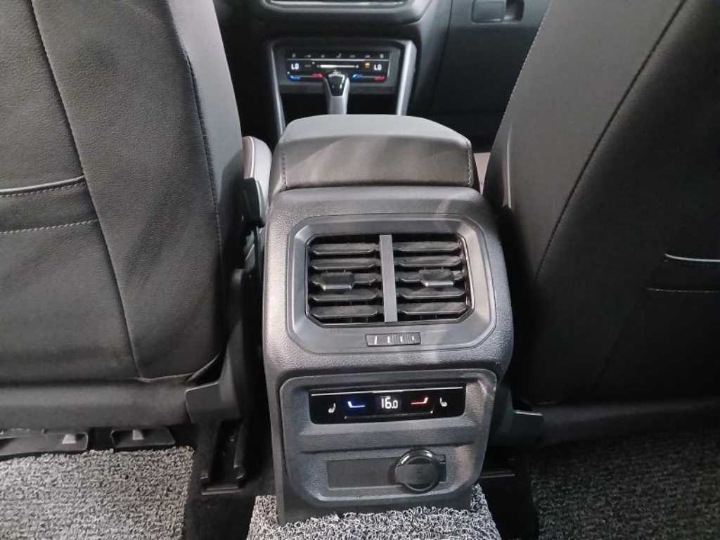 Volkswagen Tiguan 2023 Blanco - Importación desde Corea - HF Imports Iquique - Foto 16