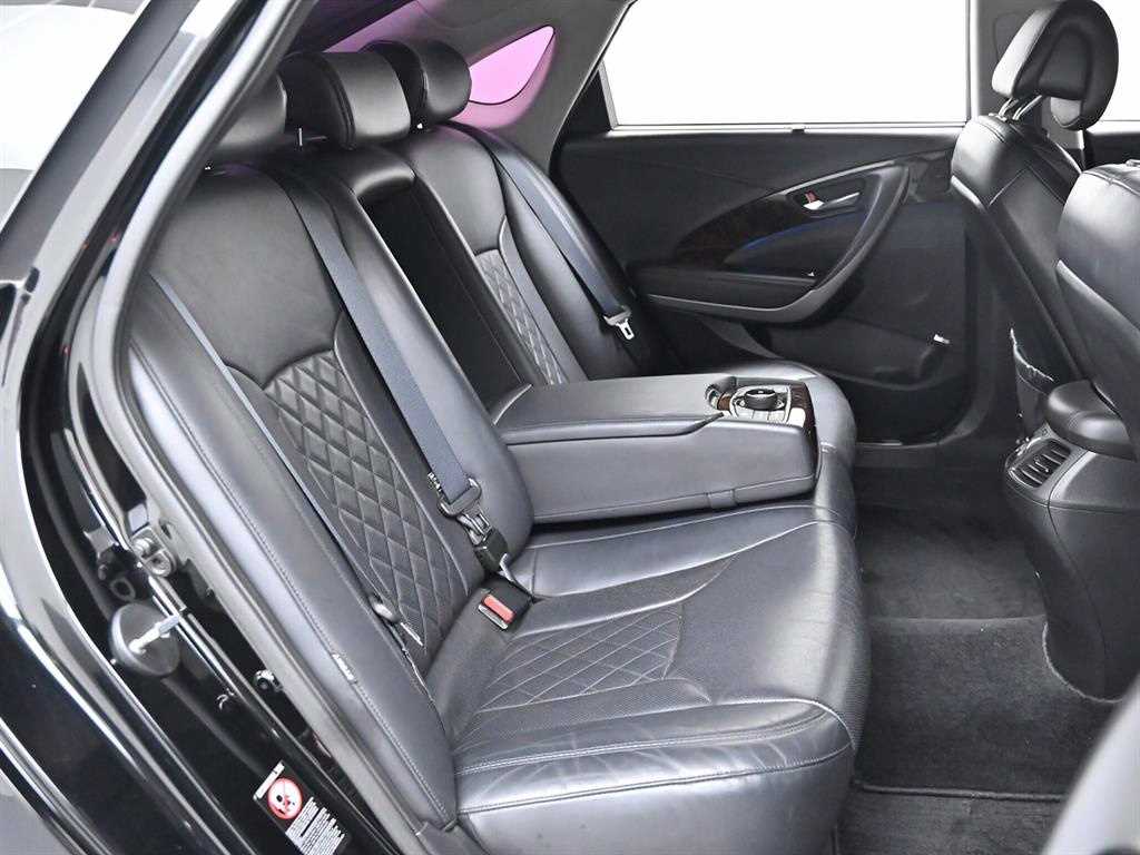 HYUNDAI Aslan - Vista 12