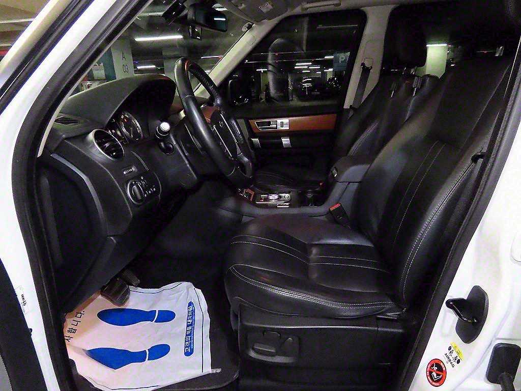 Land Rover Discovery - Vista 6