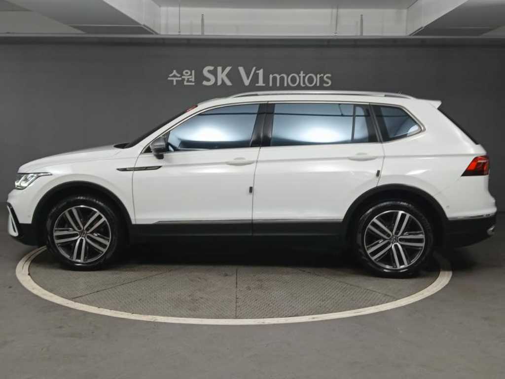 Volkswagen Tiguan - Vista 3