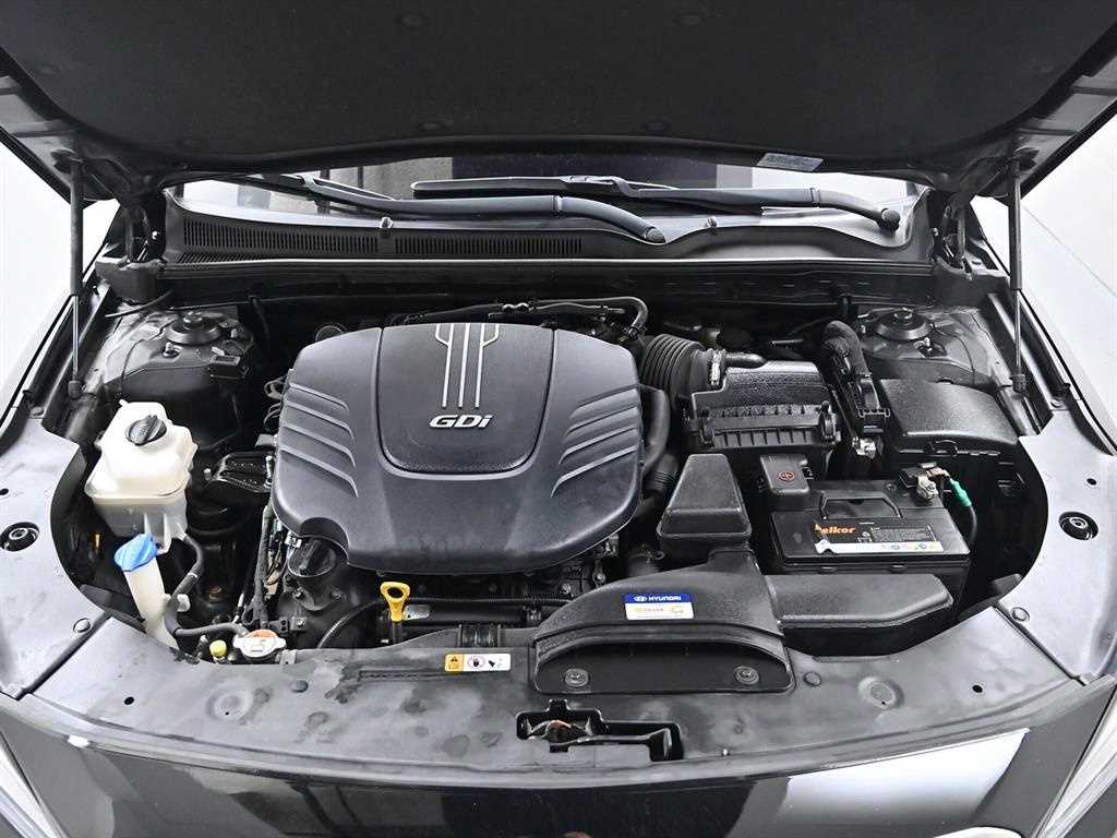 HYUNDAI Aslan - Vista 6