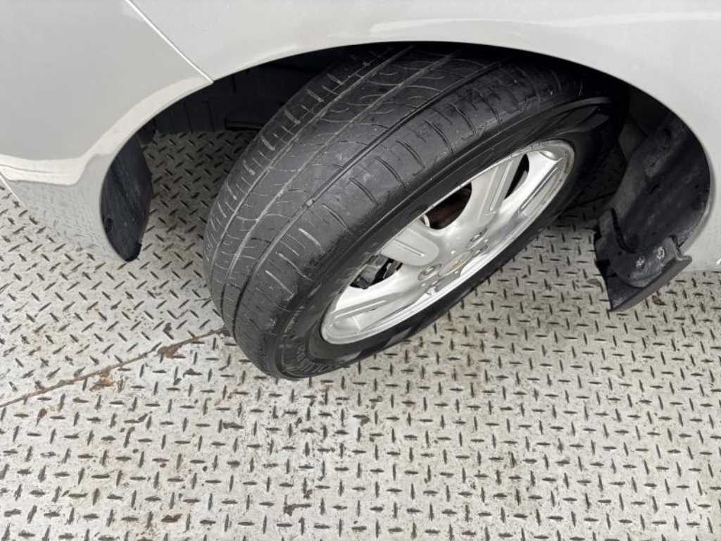 Chevrolet Spark 2012 Plateado - Importación desde Corea - HF Imports Iquique - Foto 19