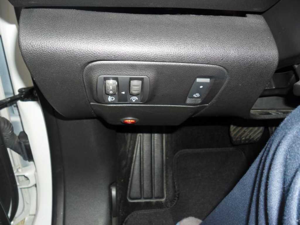 SAMSUNG SM6 - Vista 9