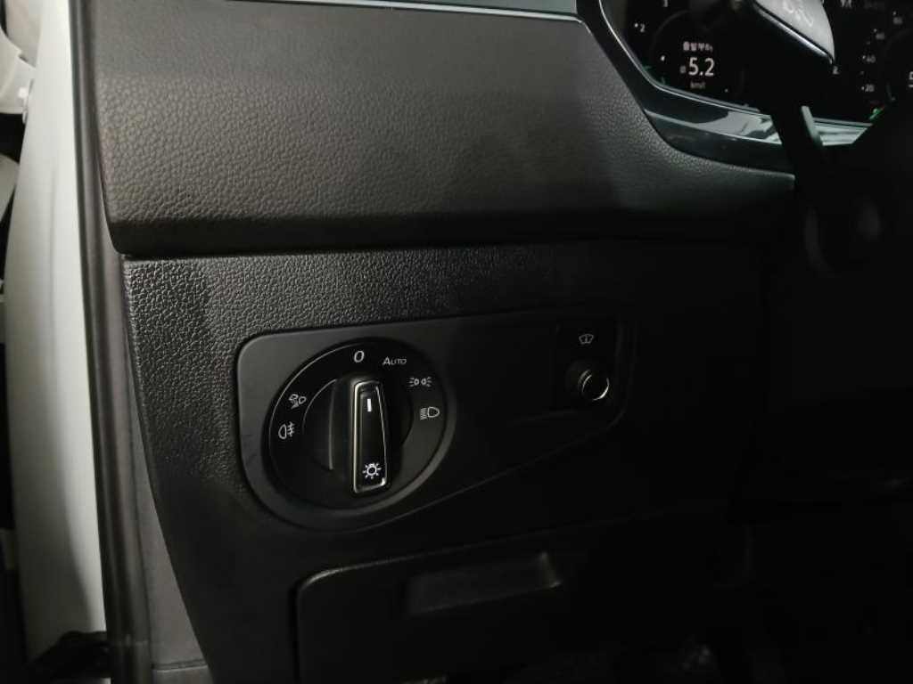 Volkswagen Tiguan - Vista 9