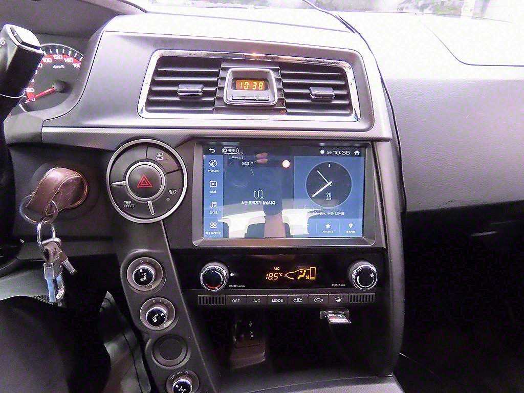 Ssangyong Korando 2017 Café - Importación desde Corea - HF Imports Iquique - Foto 13