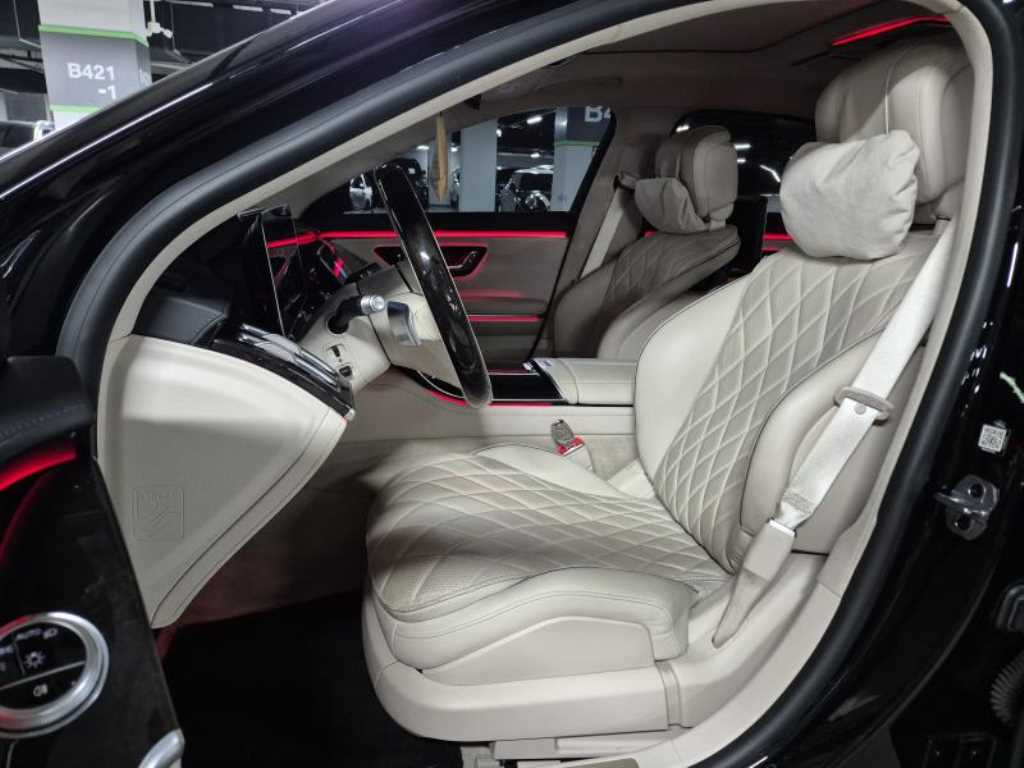 Mercedes Benz S Class - Vista 5