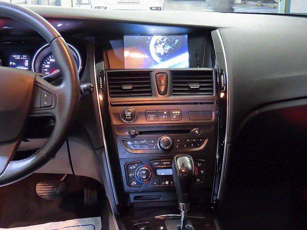 SAMSUNG SM7 - Vista 11