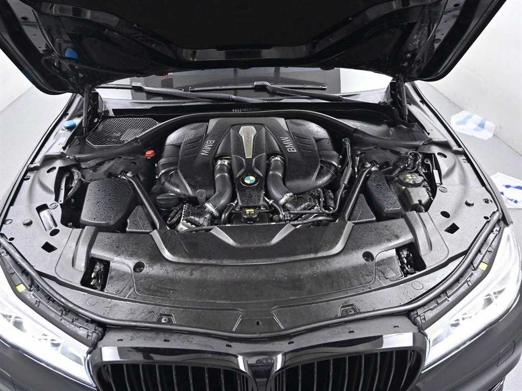 BMW 7 Series - Vista 6