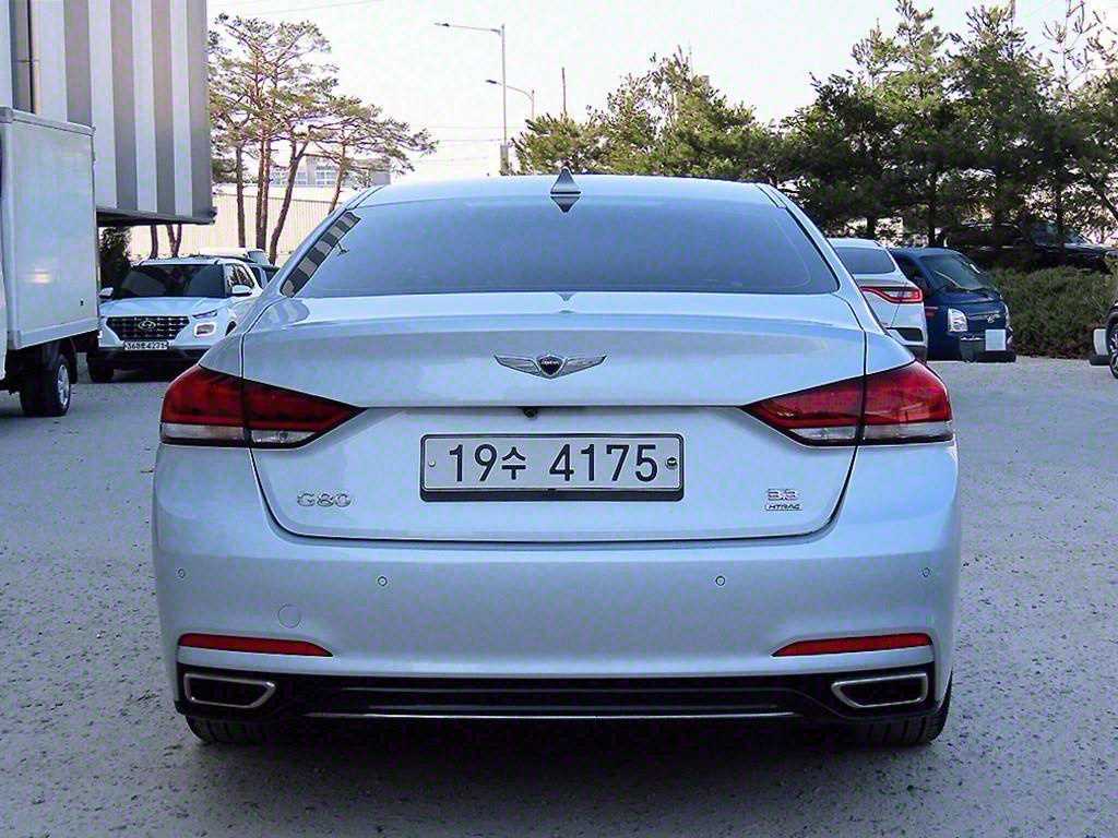 Genesis G80 - Vista 4