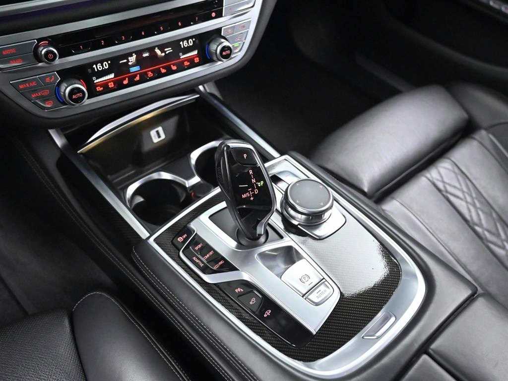 BMW 7 Series - Vista 9