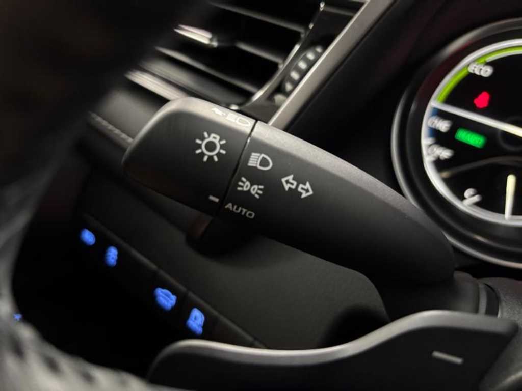 Toyota Camry - Vista 12