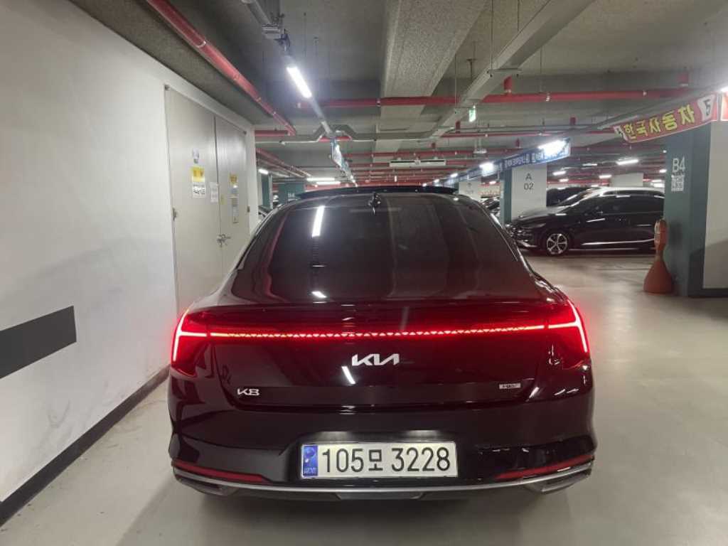 KIA K8 - Vista 5