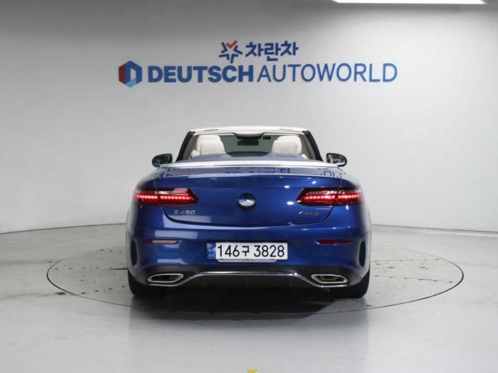 Mercedes Benz E class - Vista 4