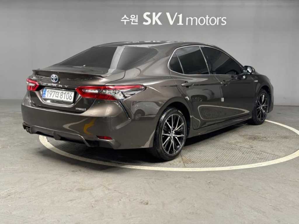 Toyota Camry - Vista 4